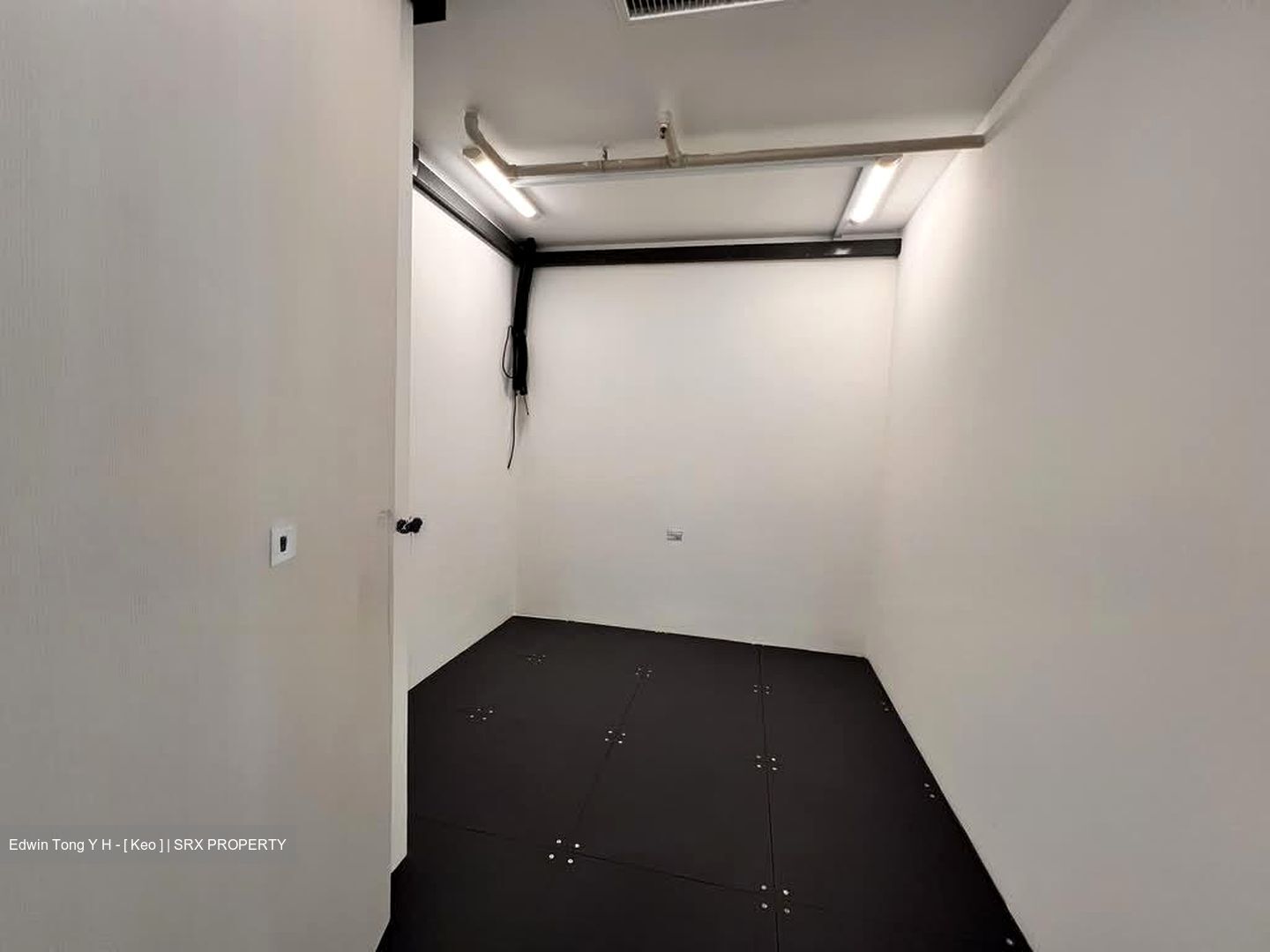 Hub Synergy Point (D2), Office #569180611